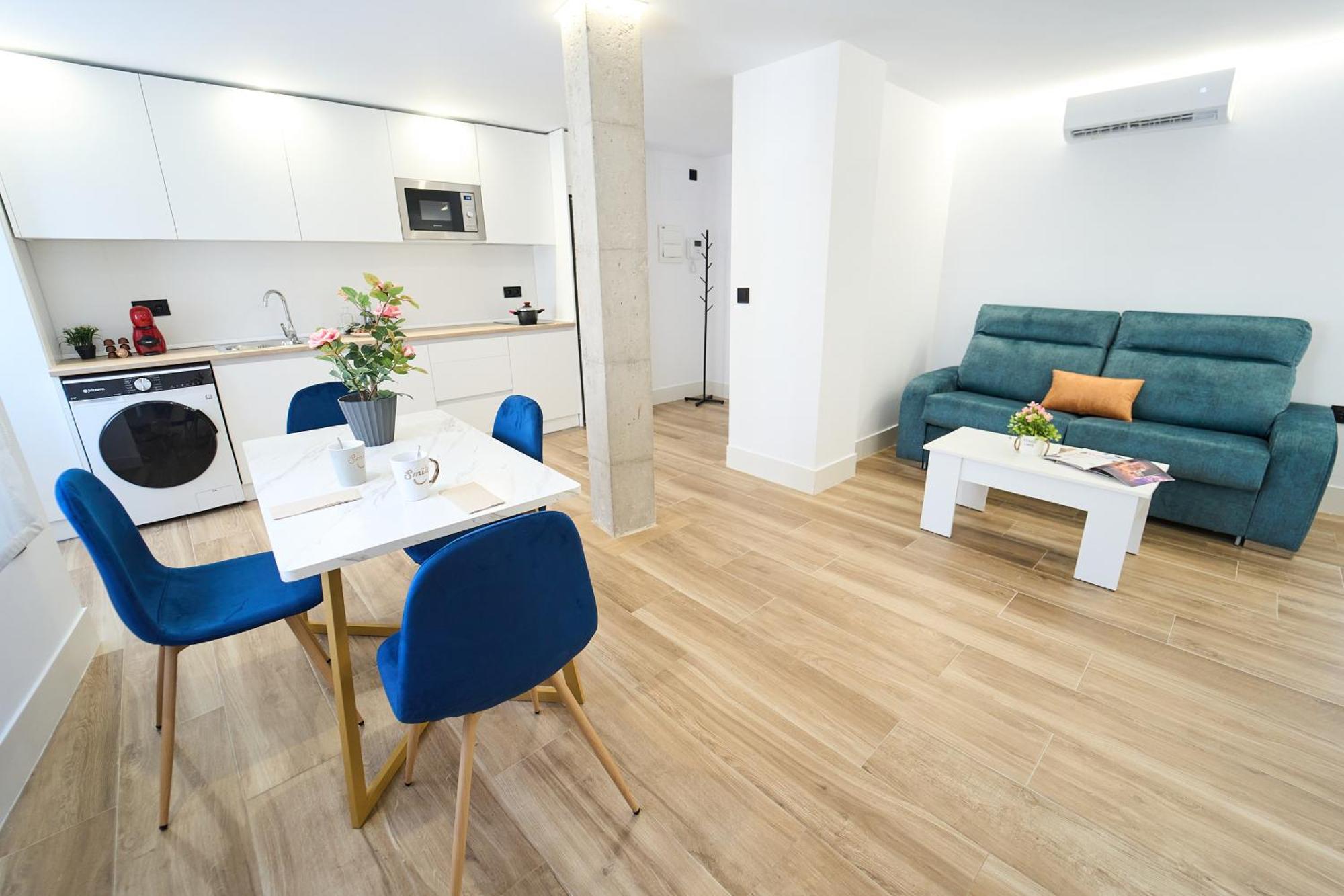1 Planta A Apartamentos Juan Robledo Centro Ciudad Andújar Exteriör bild